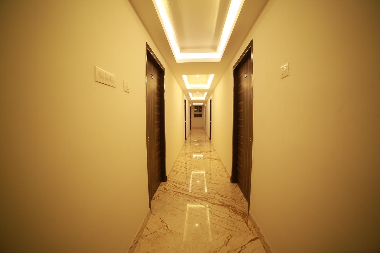 Elite Inn Madras Buitenkant foto